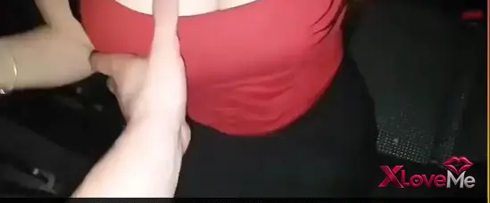 Türk İfşa Sitesi — Sexy hatunu dışarda arabada sikti