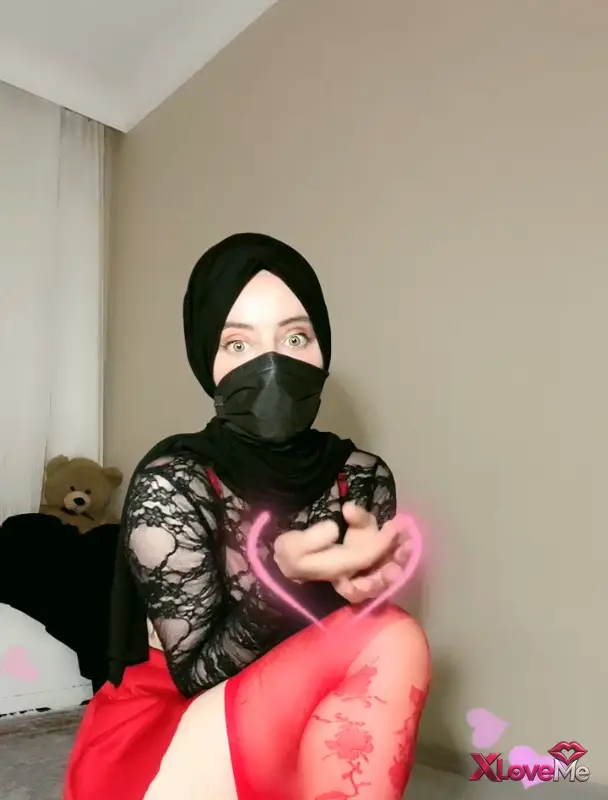İfşa Alemi — Türbanlı Boncuk ifşa Çok sağlam fiziği var — Türbanlı Boncuk