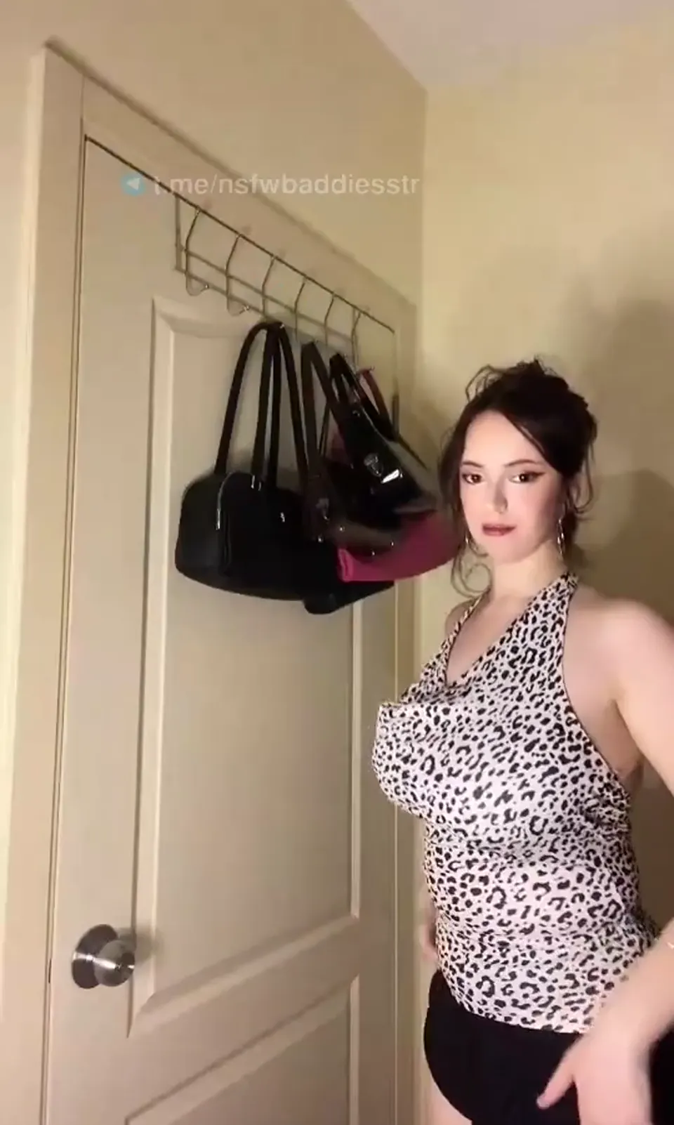 Bigo Hatice ifşa Seksi hatundan yayın seyret — Hatice — Canlı Yayınlar