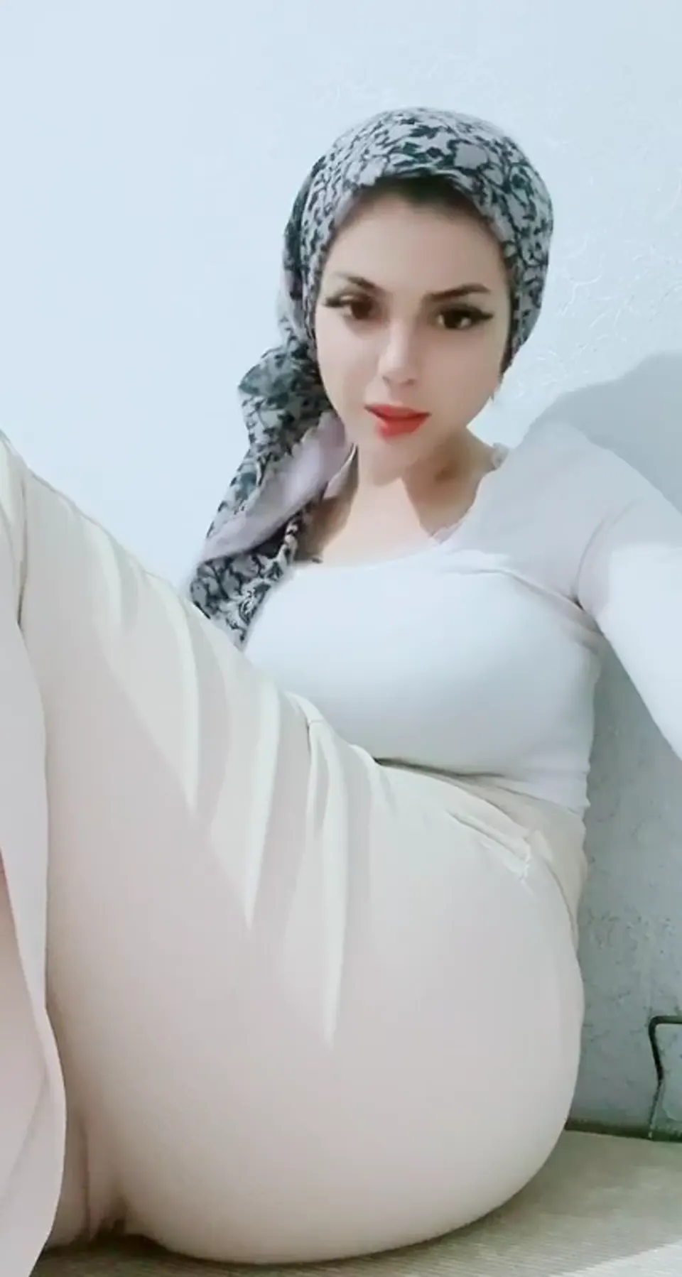 Ponçik Özlem ifşa Masum olduğuna bakmayın — Ponçik Özlem — Canlı Yayınlar