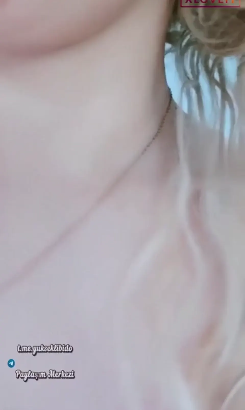 Tango Barbie ifşa Külotlu çorabı dildo için yırtmış — Canlı Yayınlar