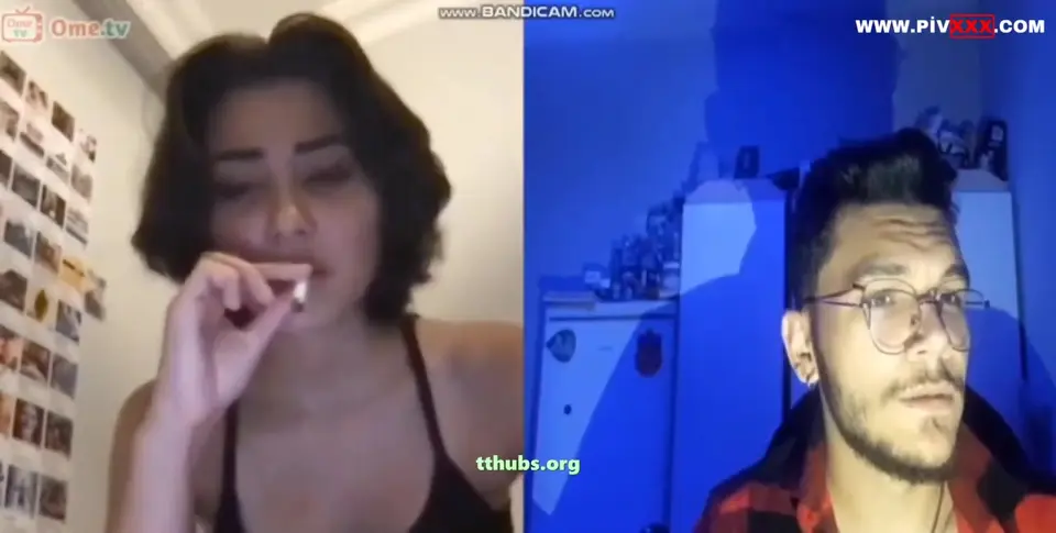 Yavaş Yavaş Soyunmaya Başladı – Omegle Şok Anları — Türk ifşa